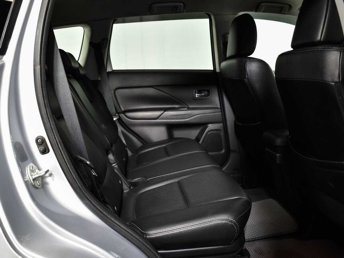 Продажа Б/У Митсубиши Оутлэндер. Фото: #7