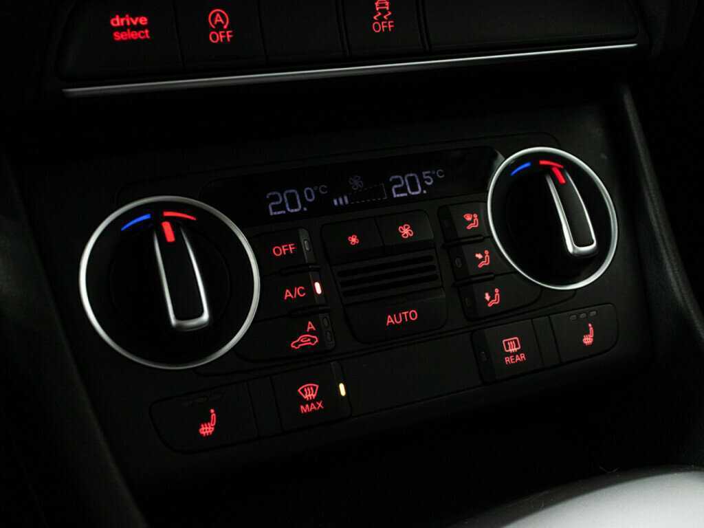 Продажа Б/У Ауди К3. Фото: #14