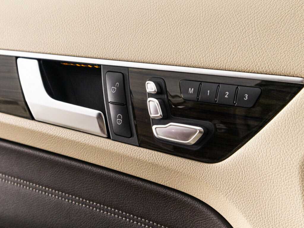 Продажа Б/У Мерседес-Бенц Е-Класс. Фото: #17