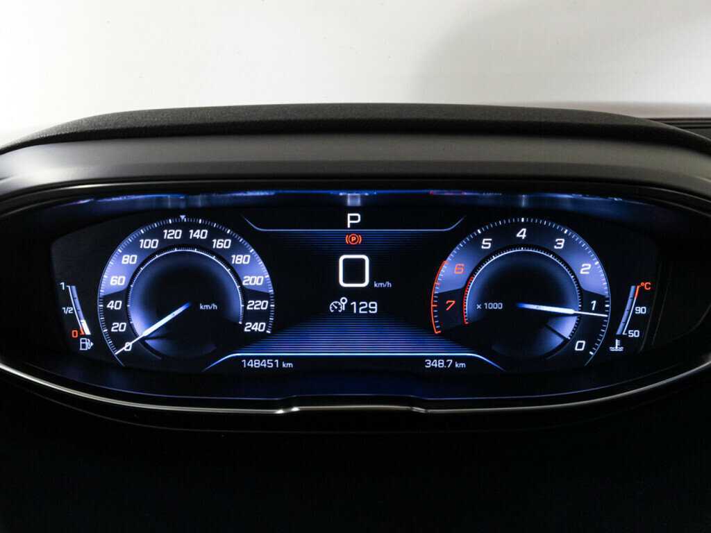 Продажа Б/У Пежо 3008. Фото: #11