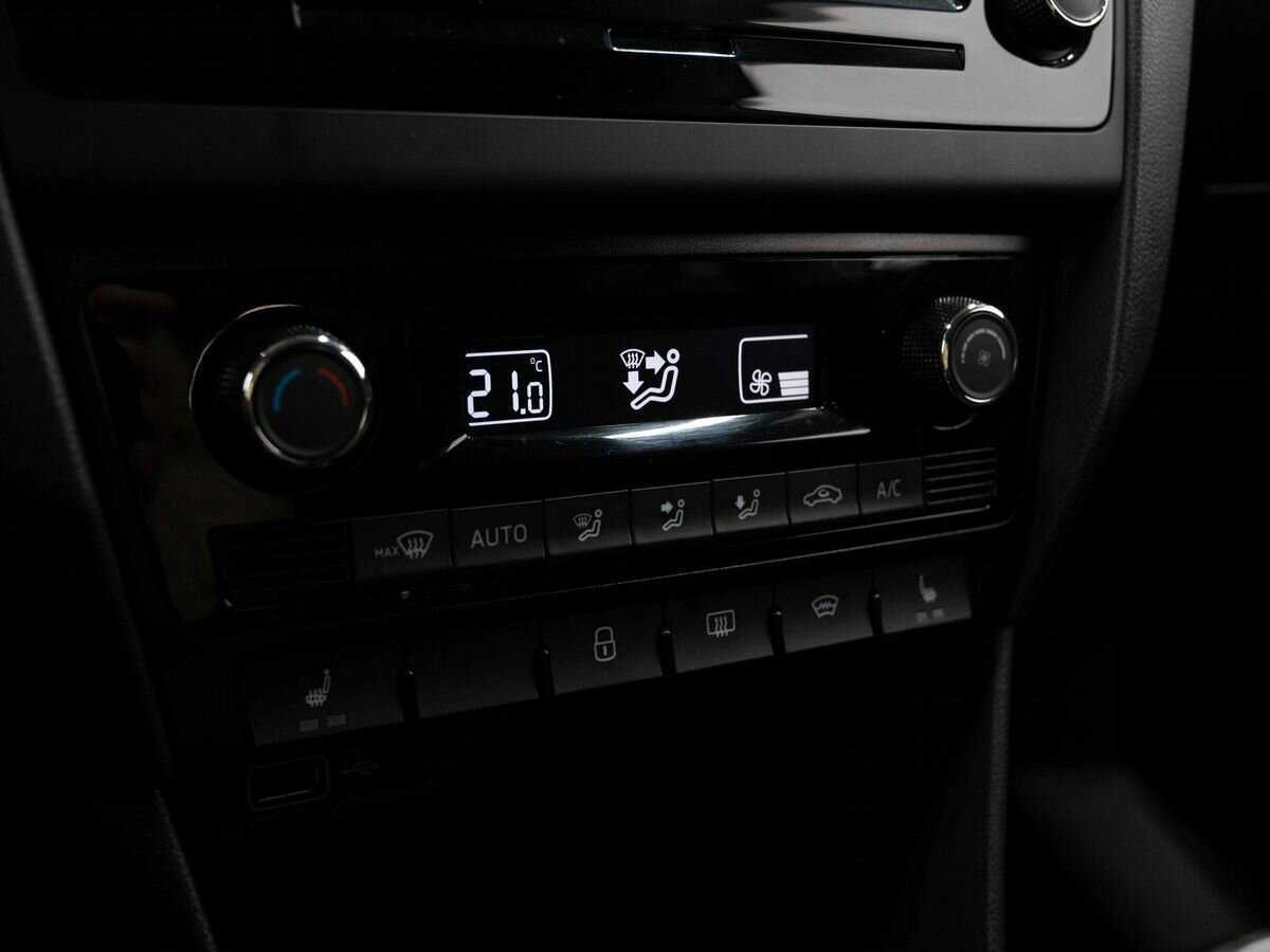 Продажа Б/У Шкода Рапид. Фото: #22