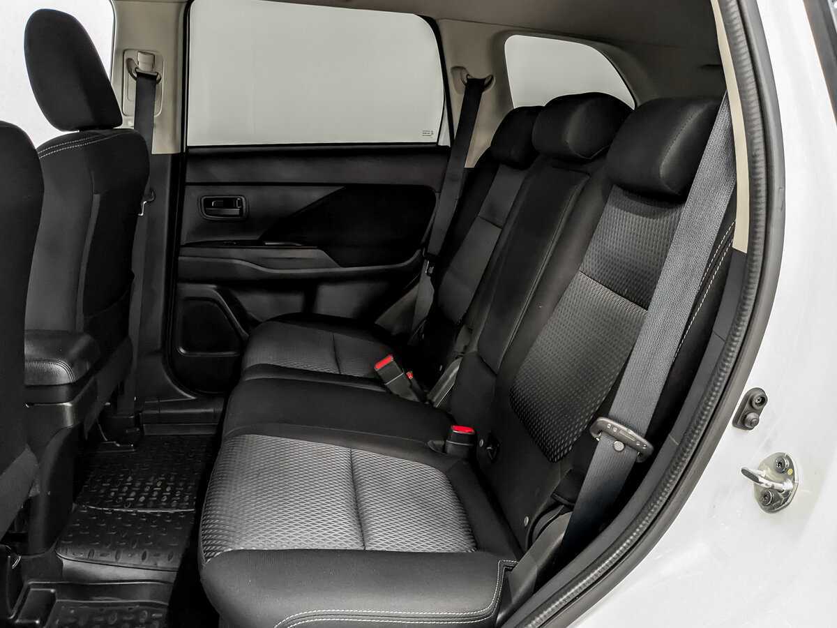 Продажа Б/У Митсубиши Оутлэндер. Фото: #11