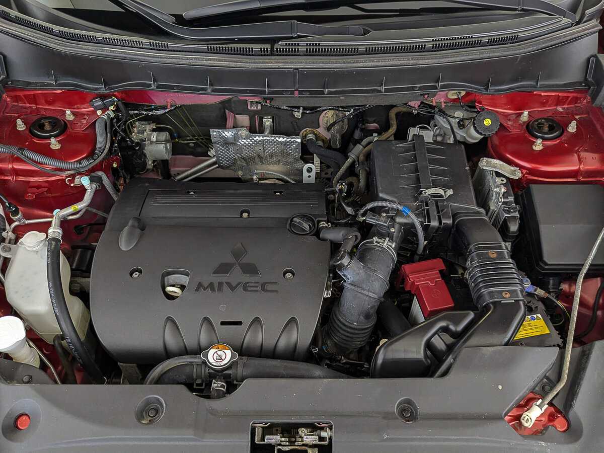 Продажа Б/У Митсубиши АС-Икс. Фото: #8