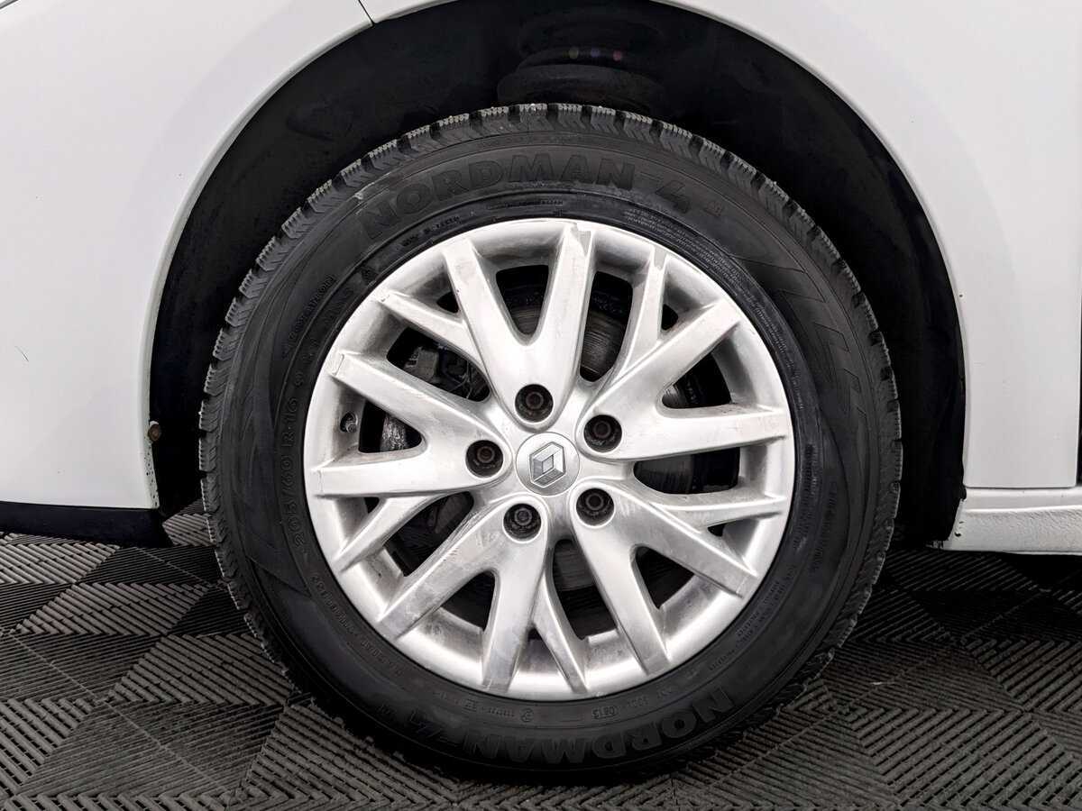 Продажа Б/У Рено Флюенс. Фото: #17