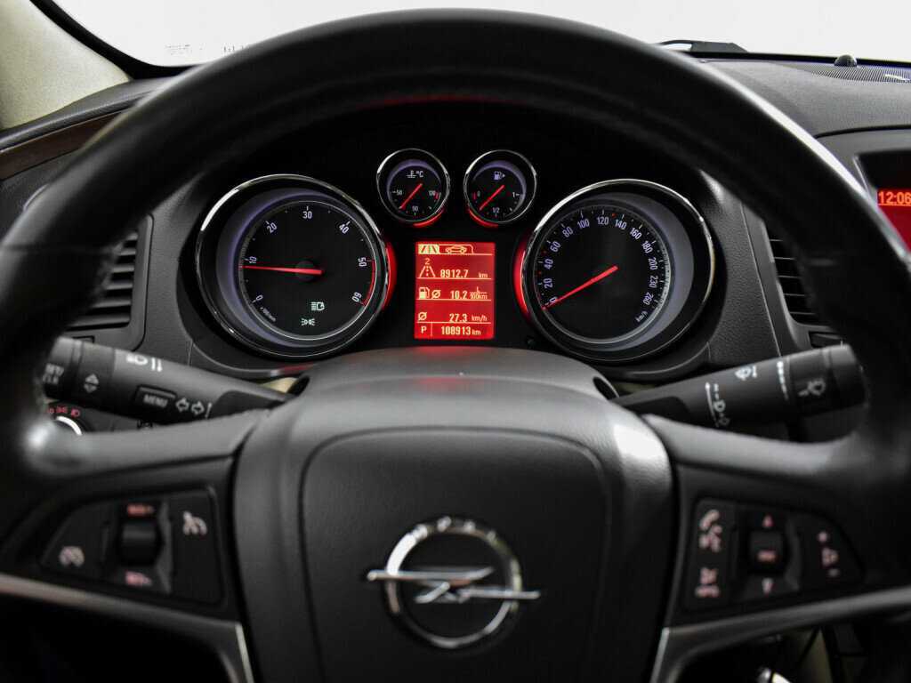 Продажа Б/У Опель Инсигния. Фото: #17