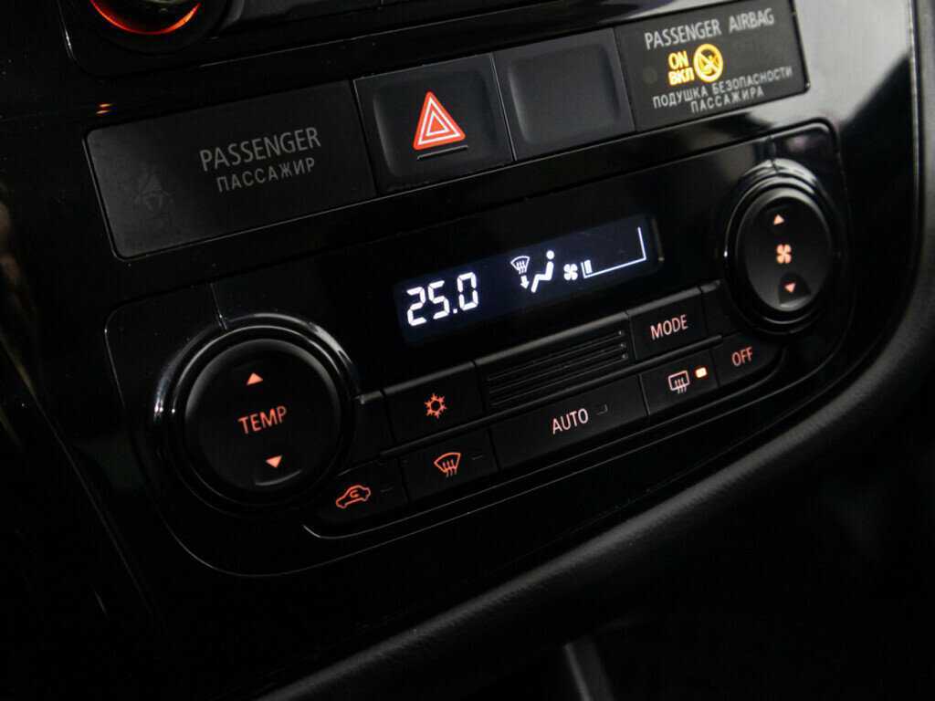 Продажа Б/У Митсубиши Оутлэндер. Фото: #11