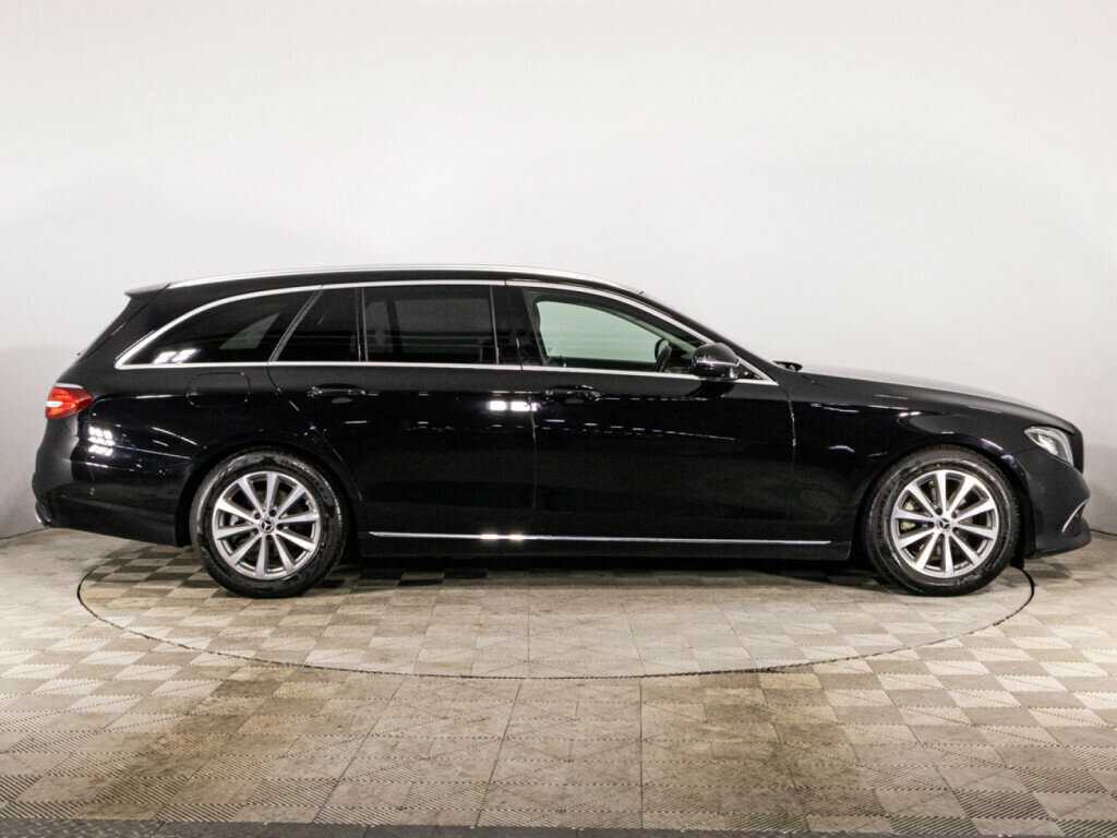 Продажа Б/У Мерседес-Бенц Е-Класс. Фото: #3