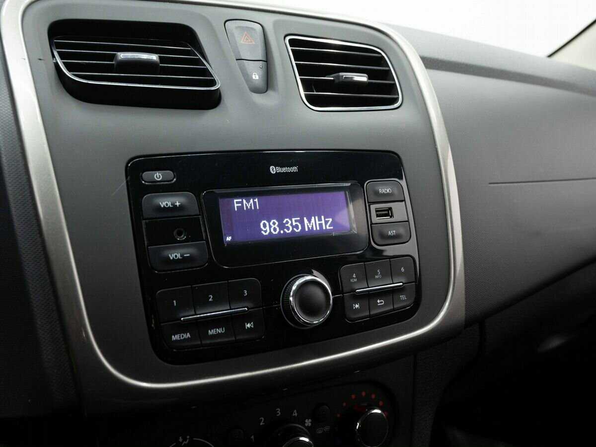 Продажа Б/У Рено Сандеро. Фото: #17