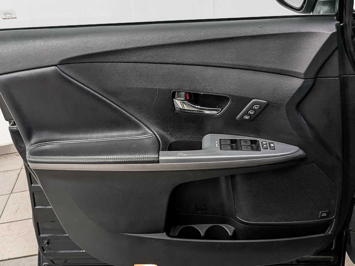 Продажа Б/У Тойота Венза. Фото: #18