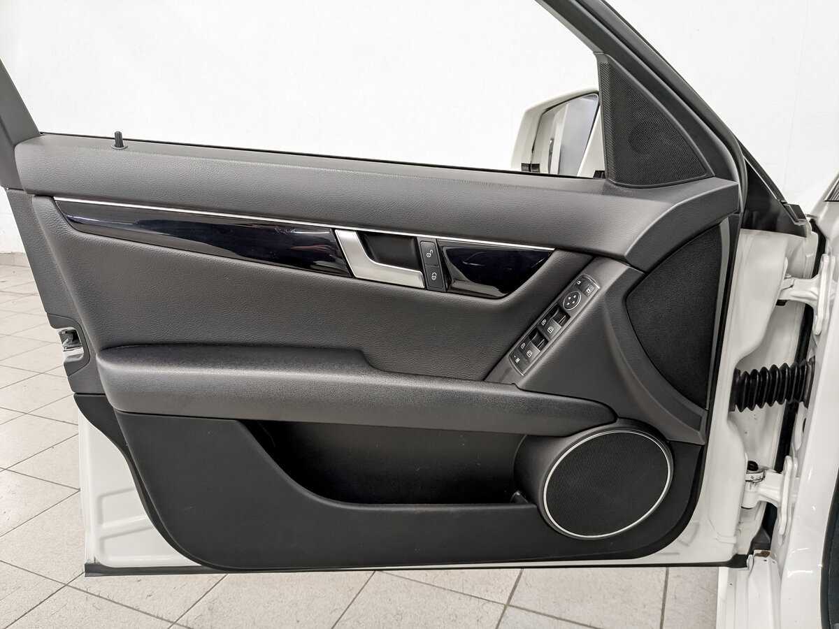 Продажа Б/У Мерседес-Бенц Ц-Класс. Фото: #14