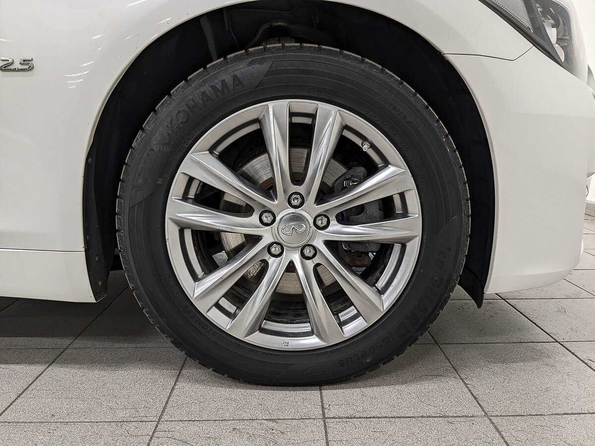 Продажа Б/У Инфинити К70. Фото: #11