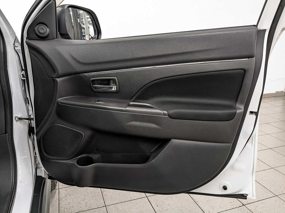 Продажа Б/У Митсубиши АС-Икс. Фото: #24