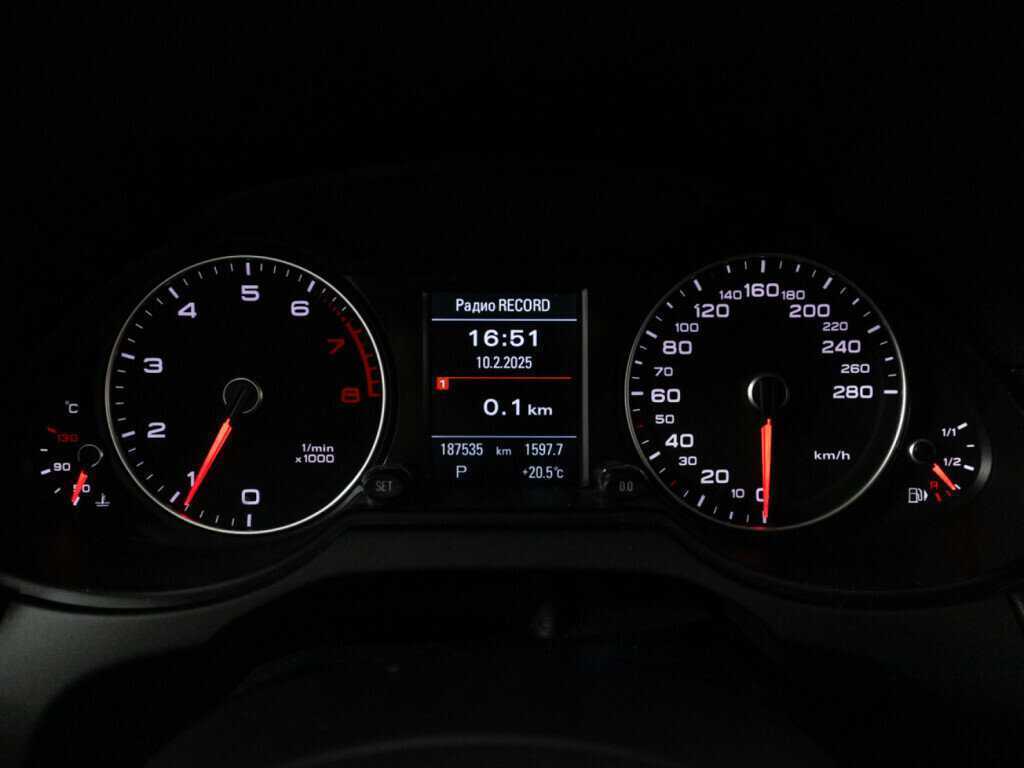 Продажа Б/У Ауди К5. Фото: #11