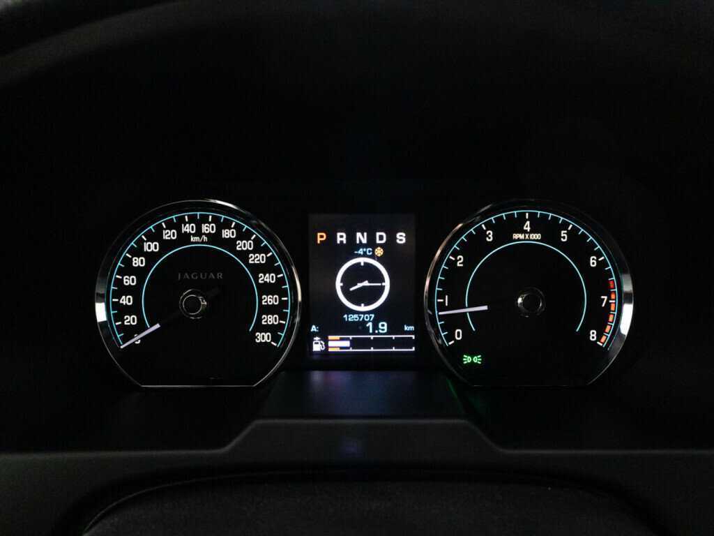 Продажа Б/У Ягуар ИксФ. Фото: #11