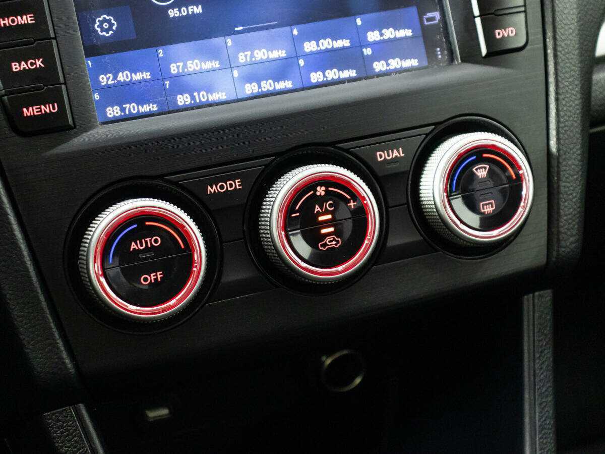 Продажа Б/У Субару ИксВи. Фото: #17