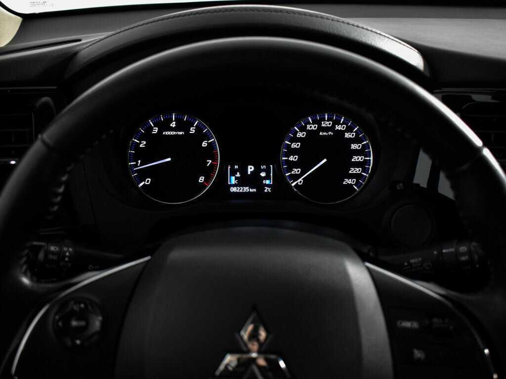 Продажа Б/У Митсубиши Оутлэндер. Фото: #18