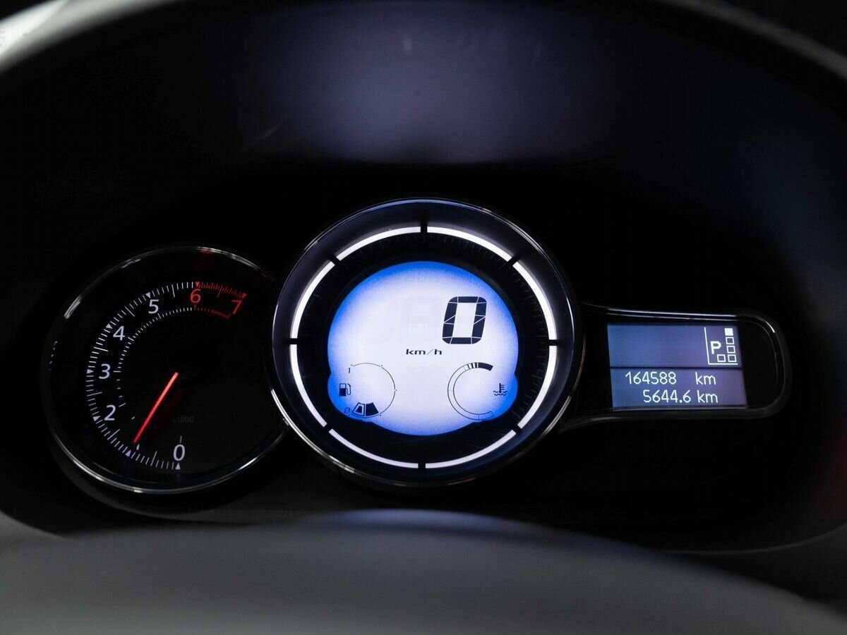 Продажа Б/У Рено Флюенс. Фото: #16