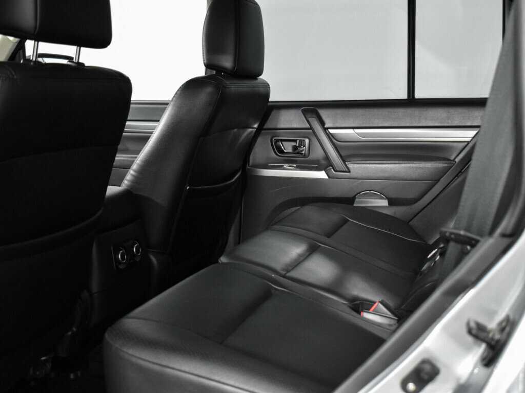 Продажа Б/У Митсубиши Паджеро. Фото: #12