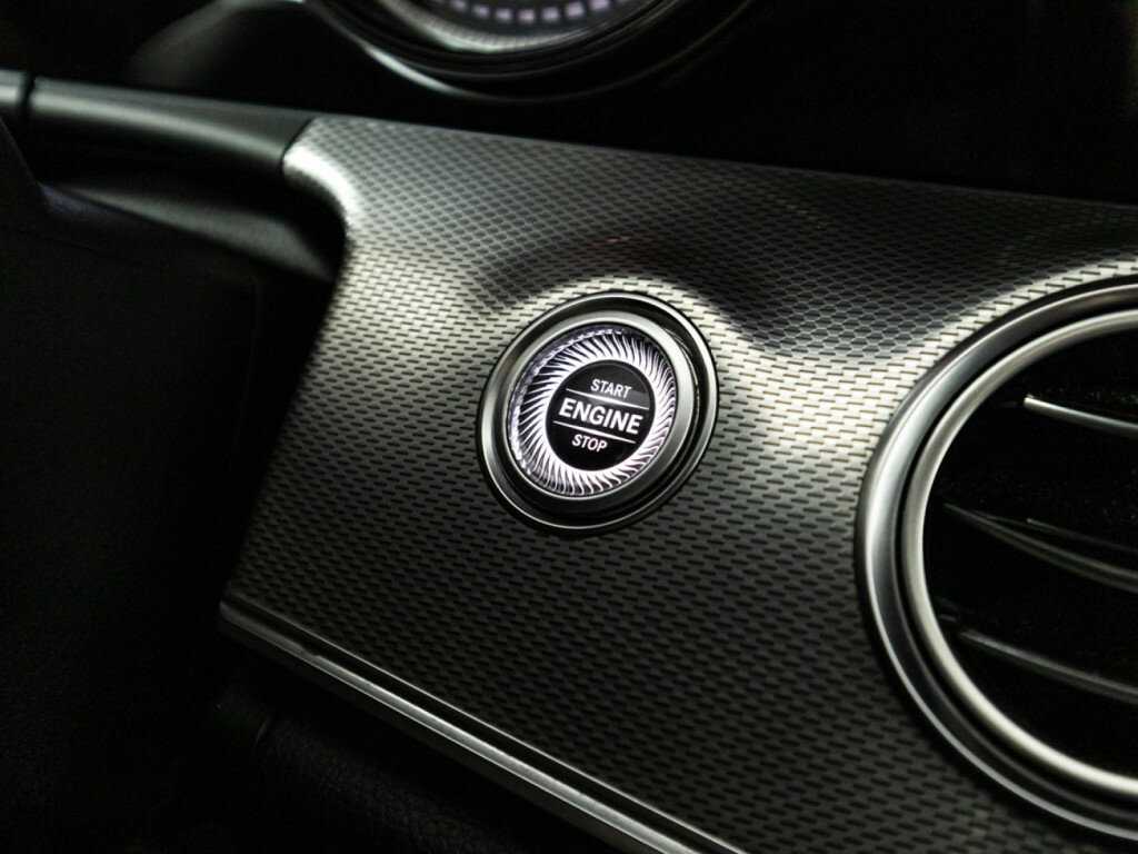 Продажа Б/У Мерседес-Бенц Е-Класс. Фото: #17