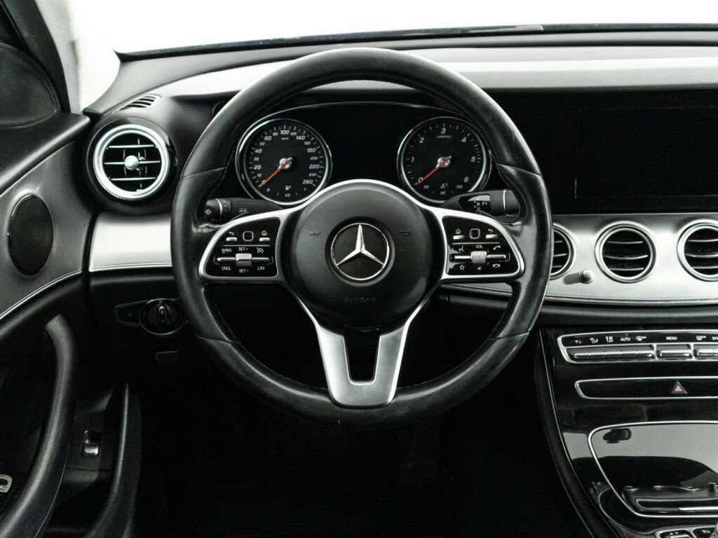 Продажа Б/У Мерседес-Бенц Е-Класс. Фото: #17