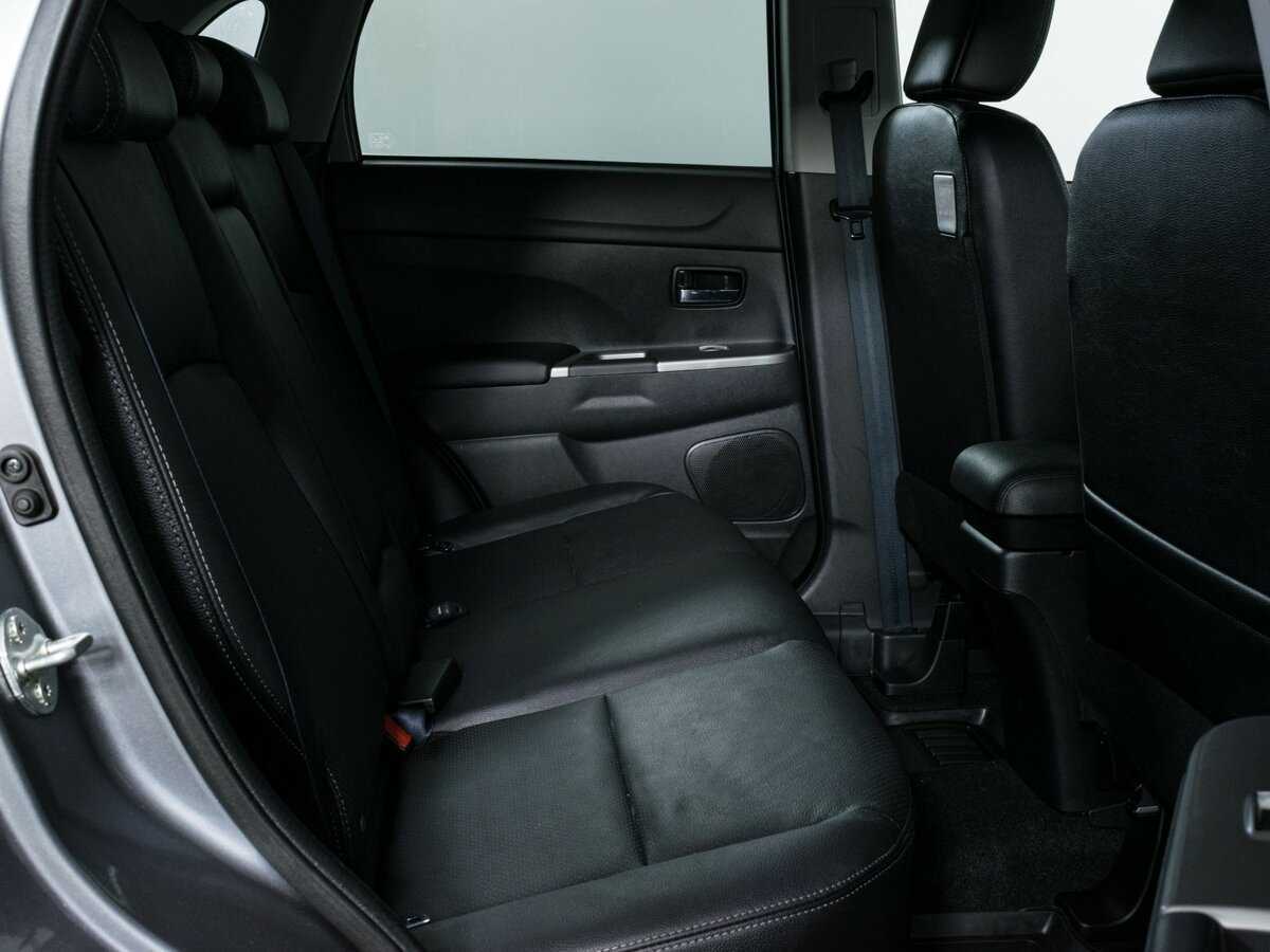 Продажа Б/У Митсубиши АС-Икс. Фото: #9