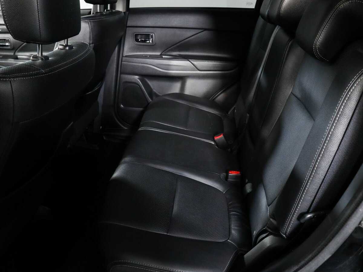 Продажа Б/У Митсубиши Оутлэндер. Фото: #6