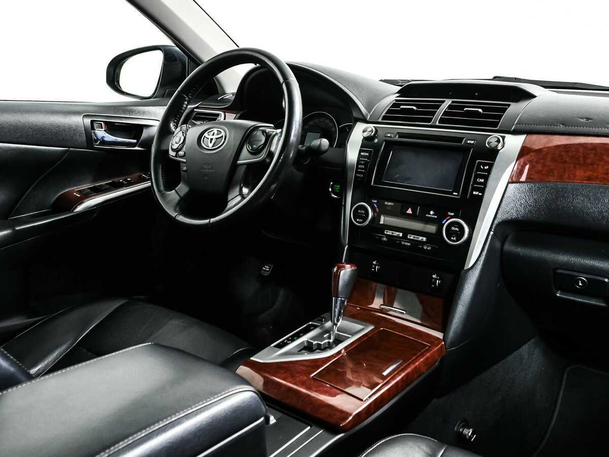 Продажа Б/У Тойота Камри. Фото: #7