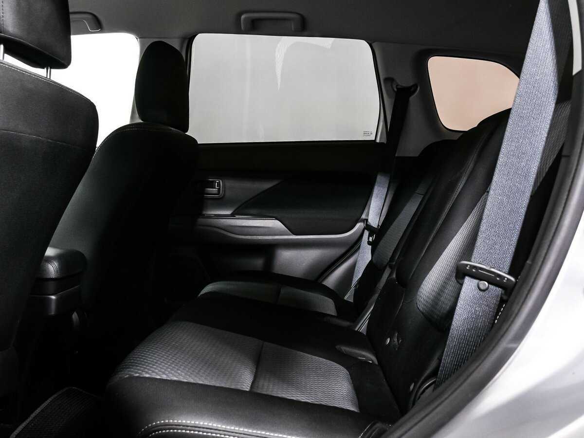 Продажа Б/У Митсубиши Оутлэндер. Фото: #12