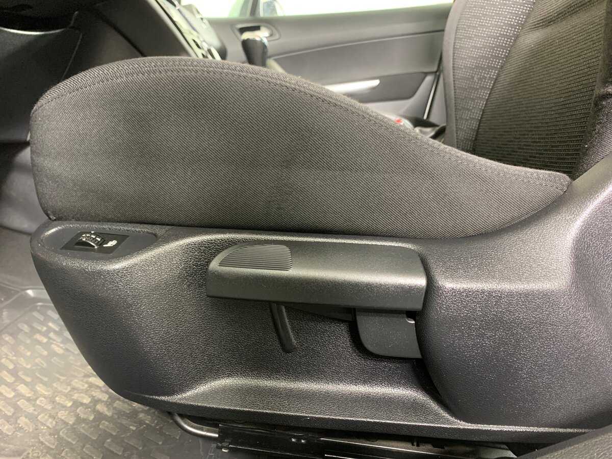 Продажа Б/У Пежо 308. Фото: #16