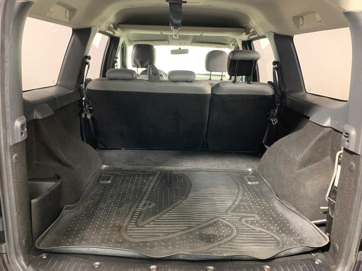 Продажа Б/У Лада (ВАЗ) Ларгус. Фото: #19