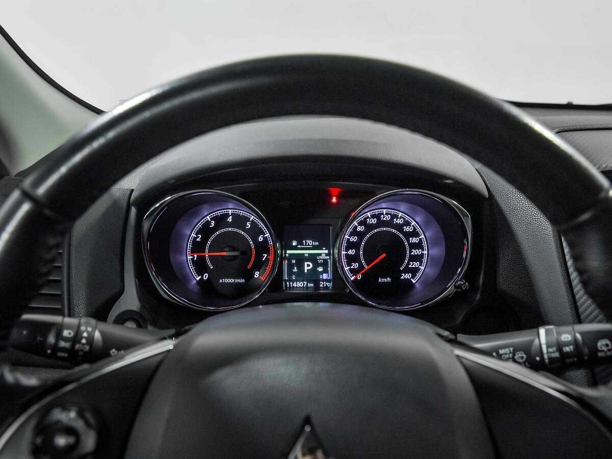 Продажа Б/У Митсубиши АС-Икс. Фото: #6