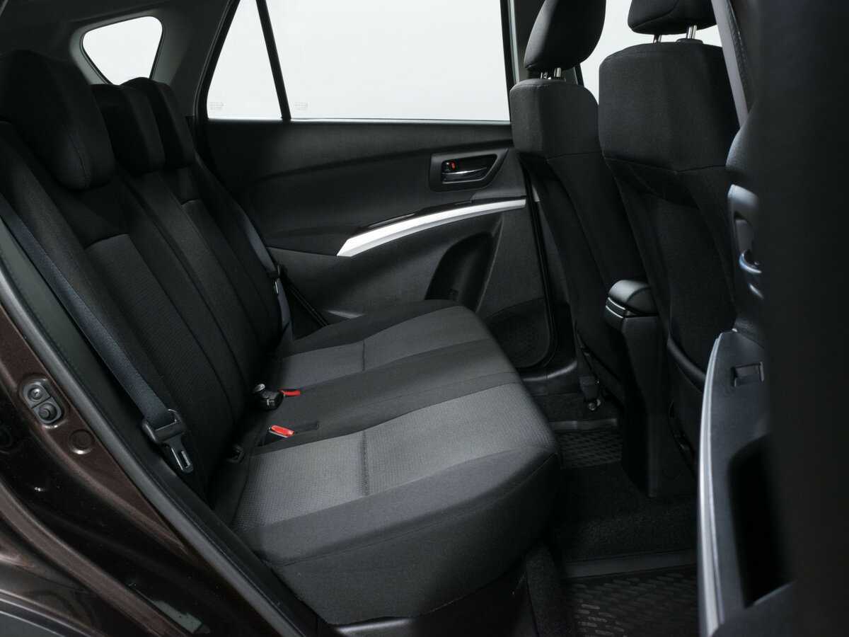 Продажа Б/У Сузуки С-Икс4. Фото: #9