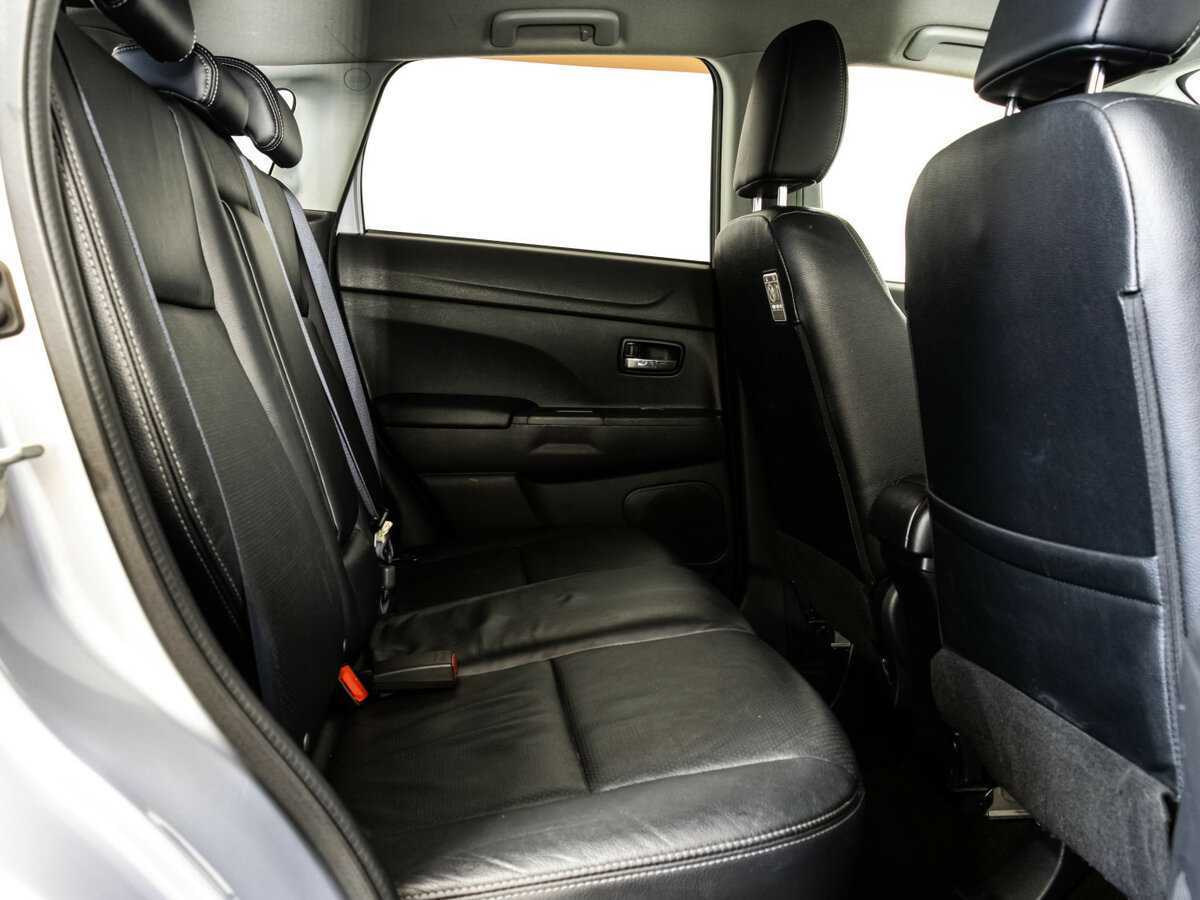 Продажа Б/У Митсубиши АС-Икс. Фото: #13