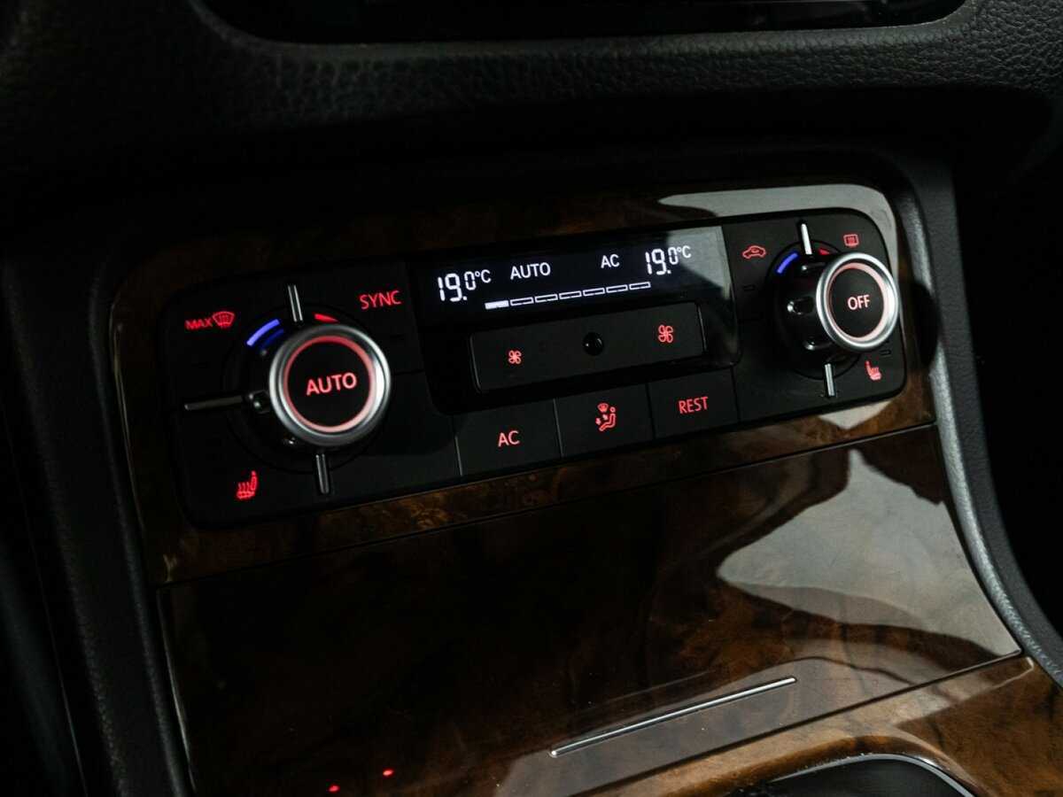 Продажа Б/У Фольксваген Туарег. Фото: #12