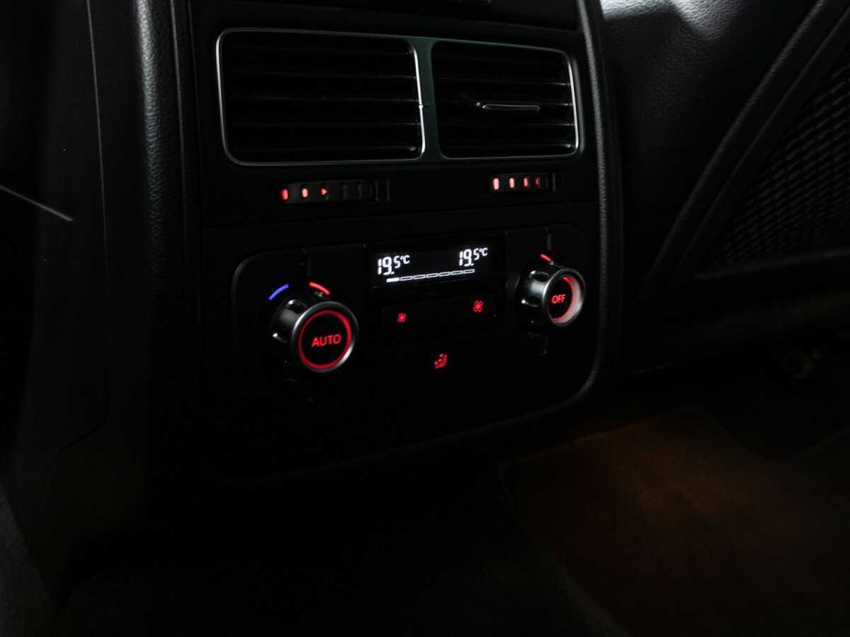 Продажа Б/У Фольксваген Туарег. Фото: #17