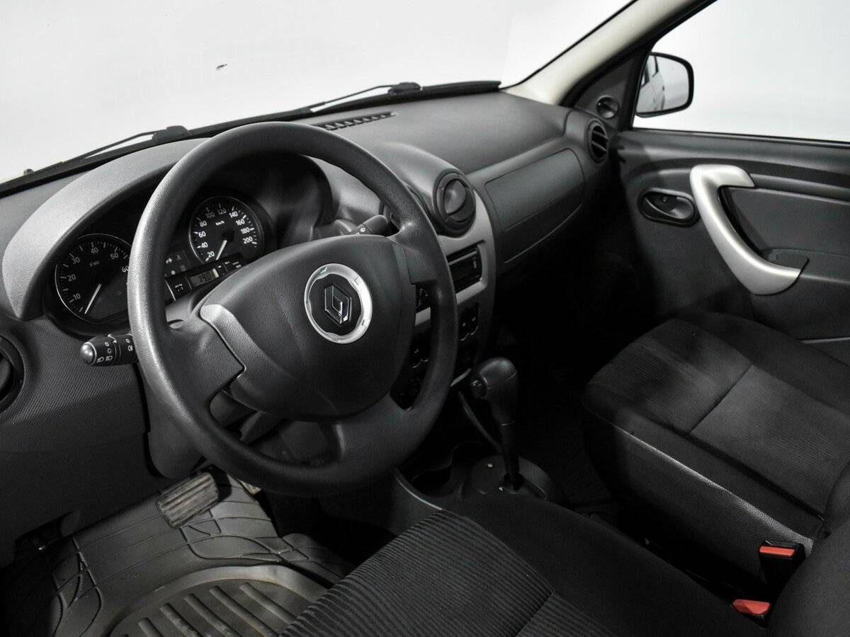 Продажа Б/У Рено Логан. Фото: #8