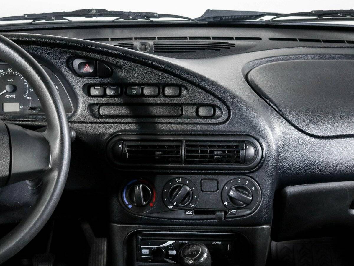 Продажа Б/У Шевроле Нива. Фото: #9