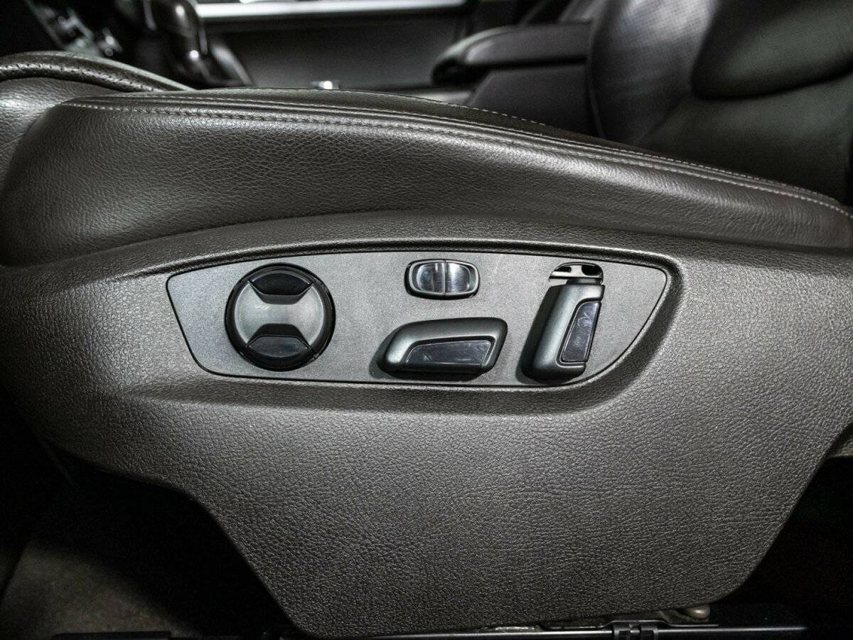 Продажа Б/У Фольксваген Туарег. Фото: #16