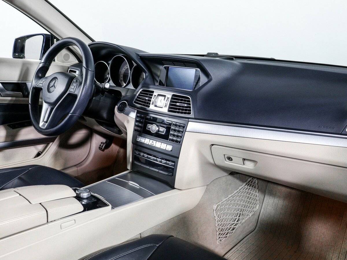 Продажа Б/У Мерседес-Бенц Е-Класс. Фото: #4