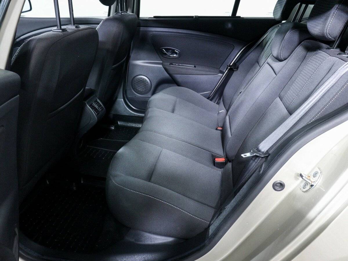 Продажа Б/У Рено Флюенс. Фото: #7