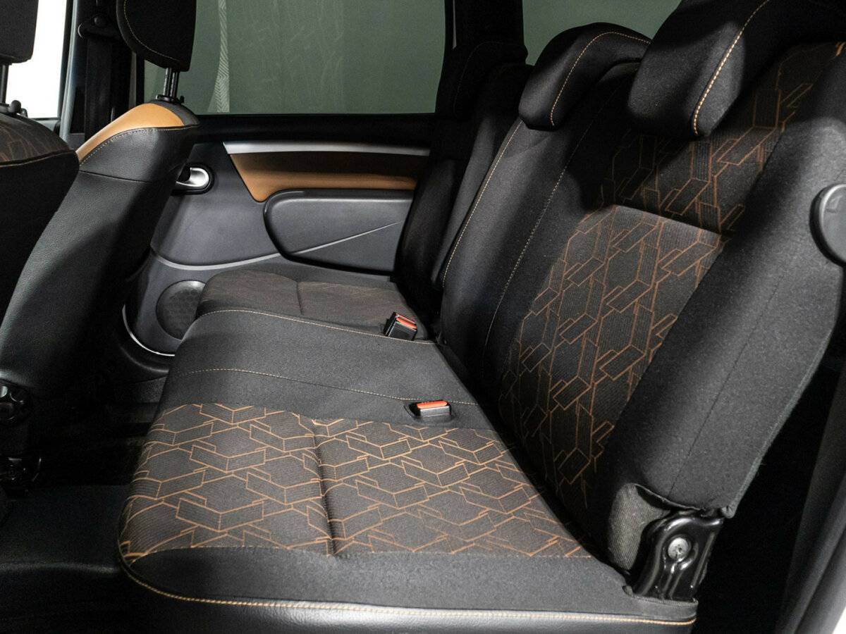 Продажа Б/У Лада (ВАЗ) Ларгус. Фото: #9