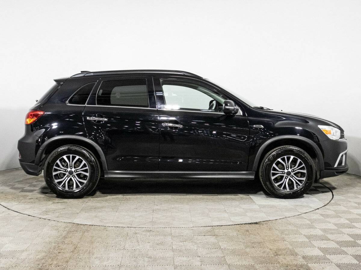 Продажа Б/У Митсубиши АС-Икс. Фото: #3