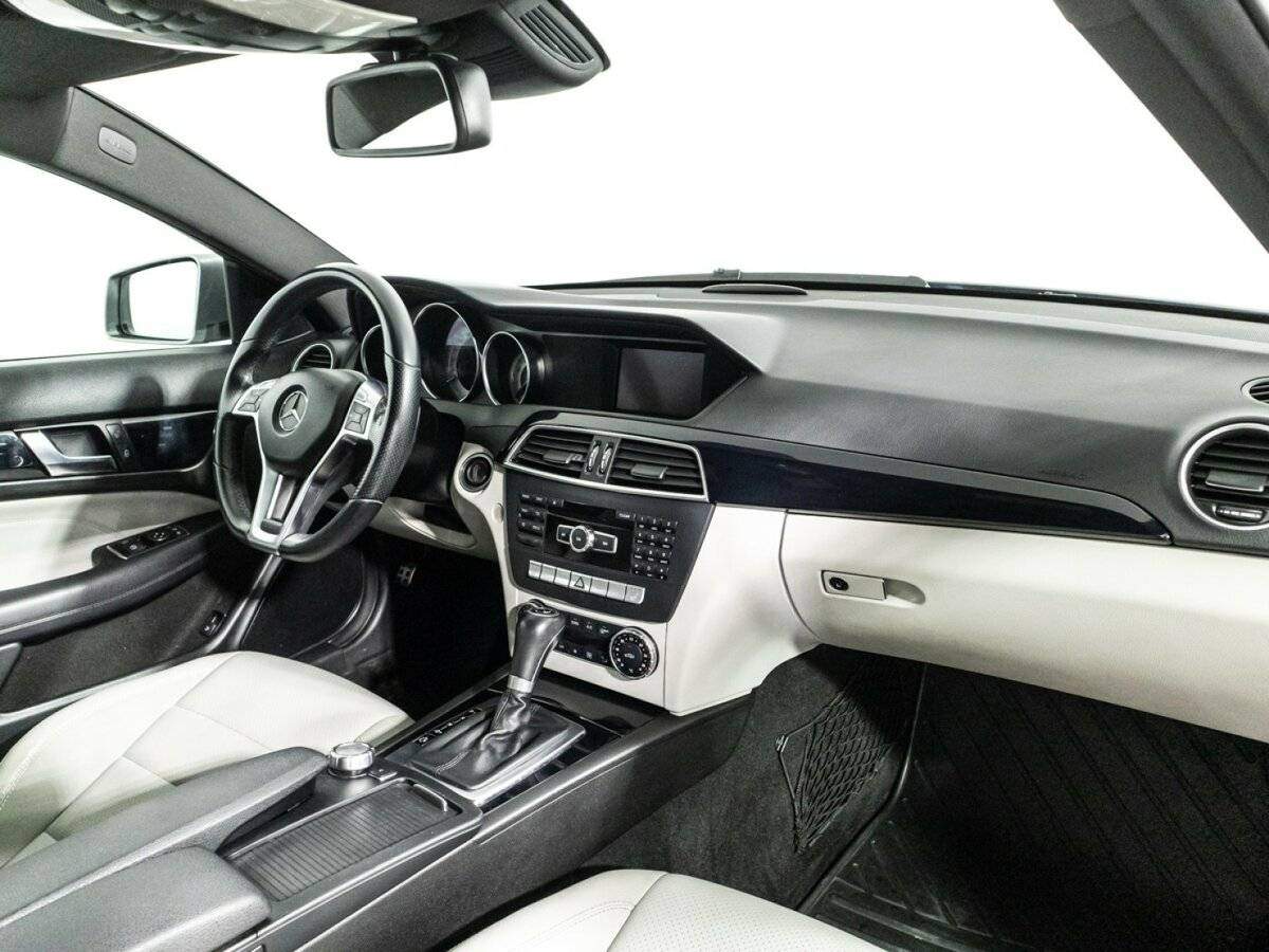 Продажа Б/У Мерседес-Бенц Ц-Класс. Фото: #8