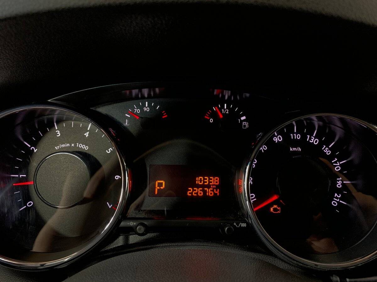 Продажа Б/У Пежо 3008. Фото: #11