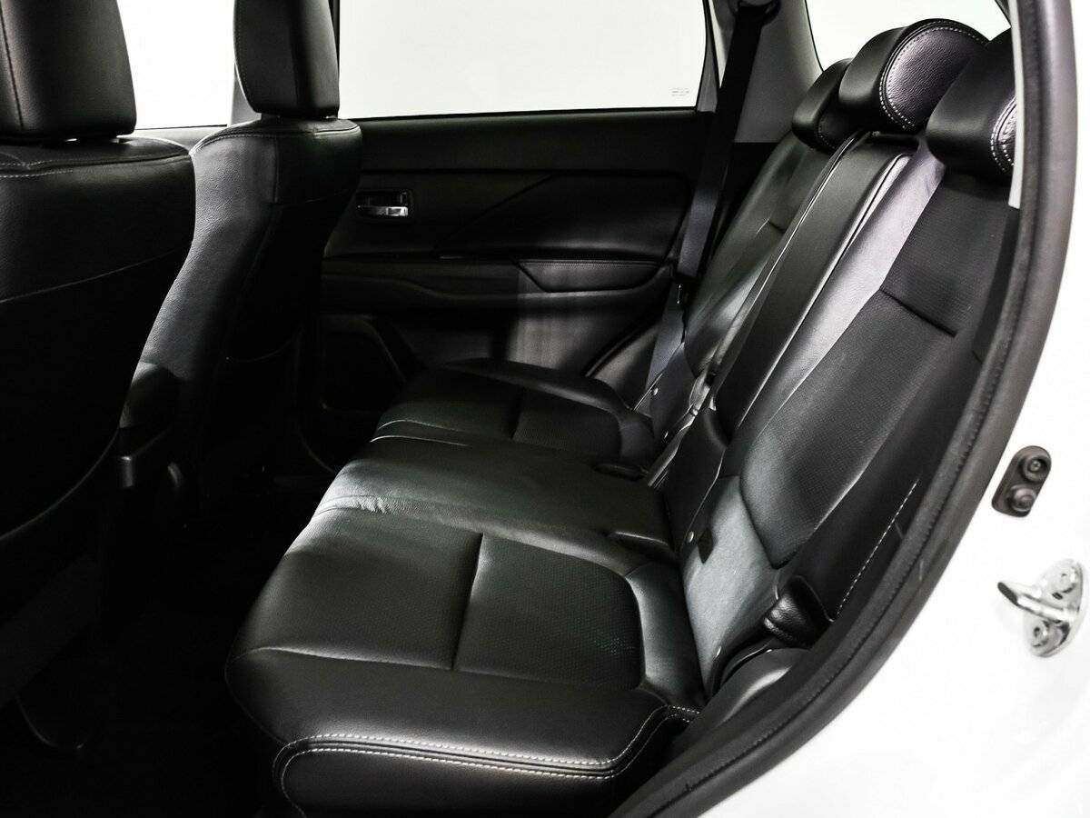 Продажа Б/У Митсубиши Оутлэндер. Фото: #11