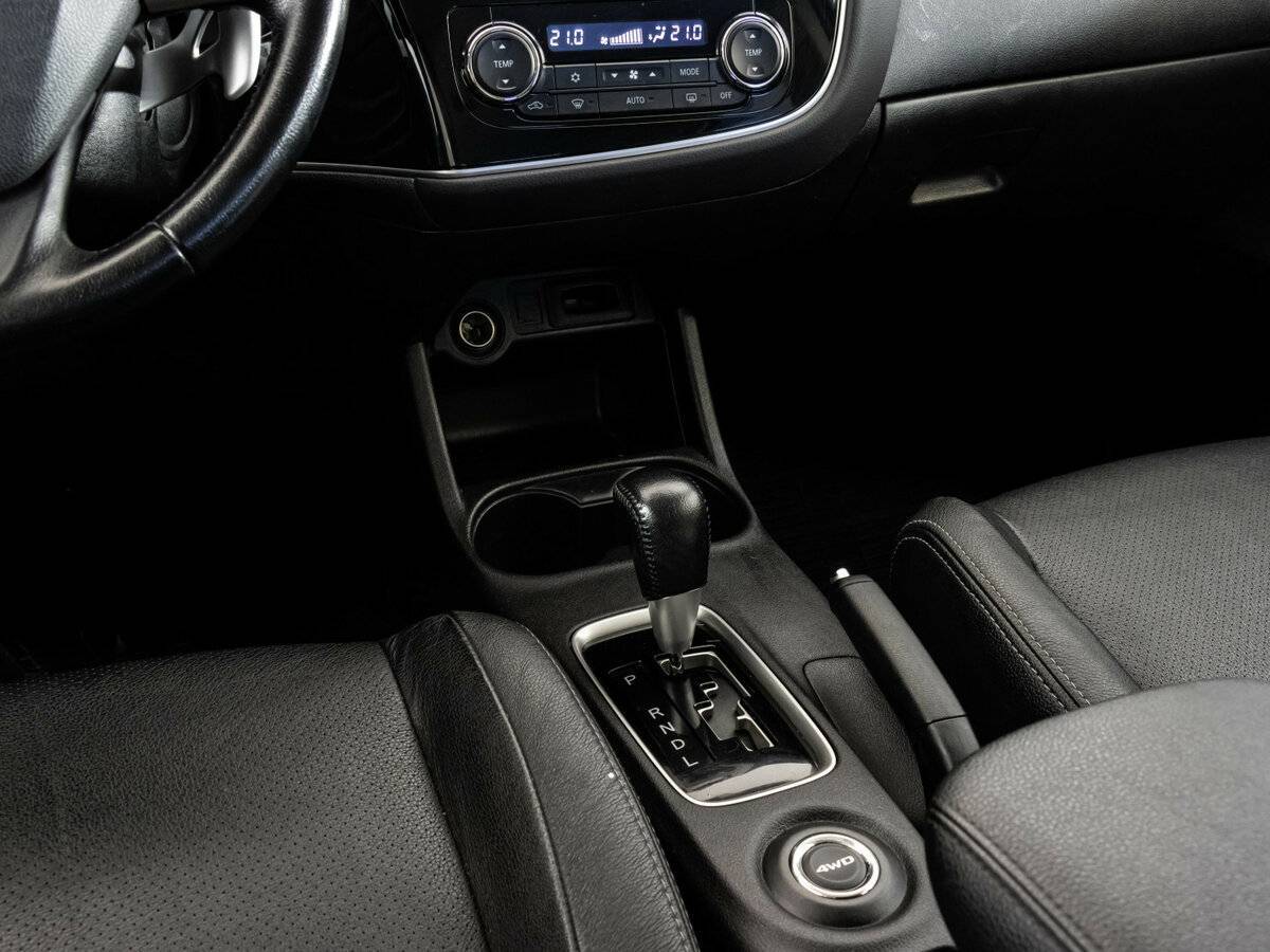 Продажа Б/У Митсубиши Оутлэндер. Фото: #9