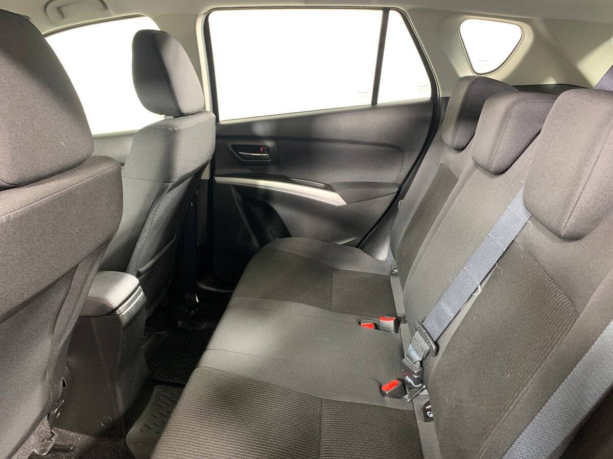 Продажа Б/У Сузуки С-Икс4. Фото: #17