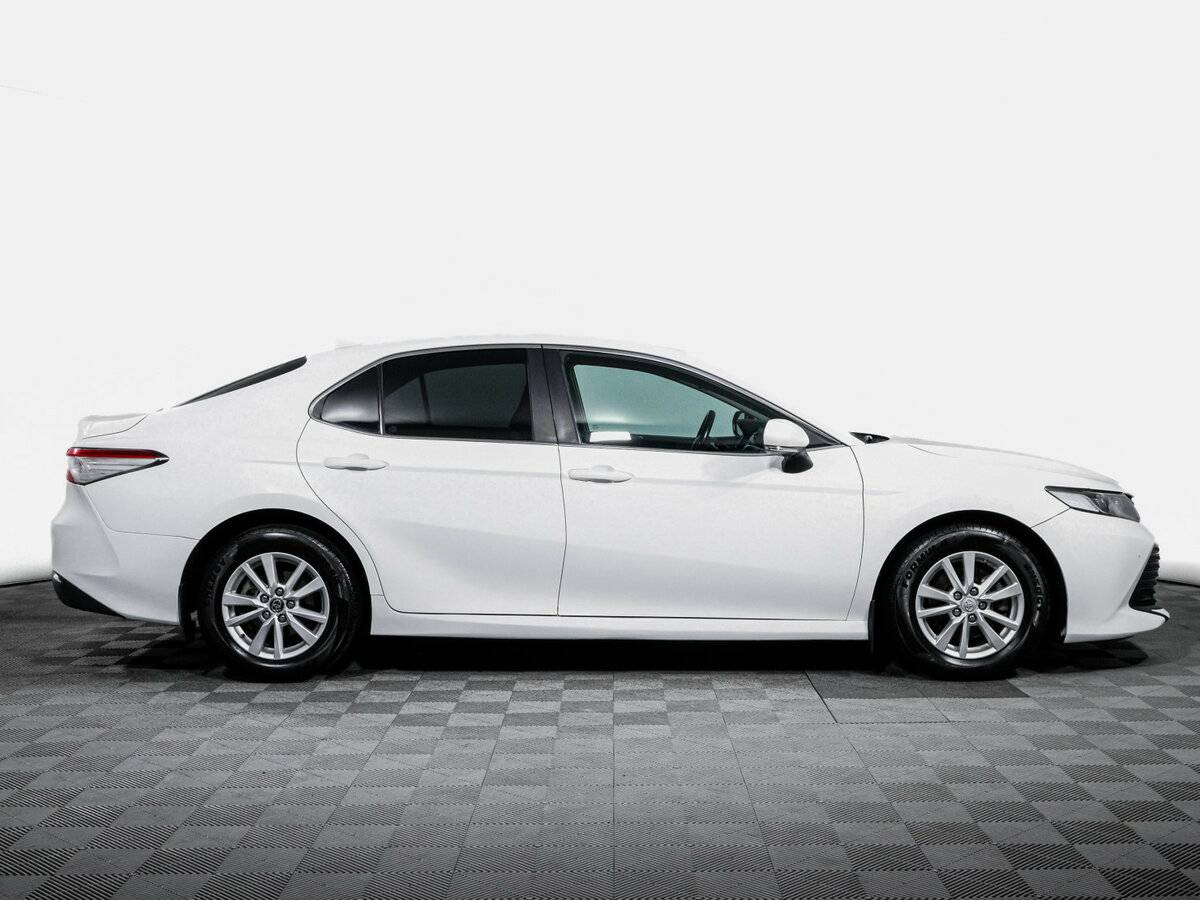 Продажа Б/У Тойота Камри. Фото: #3