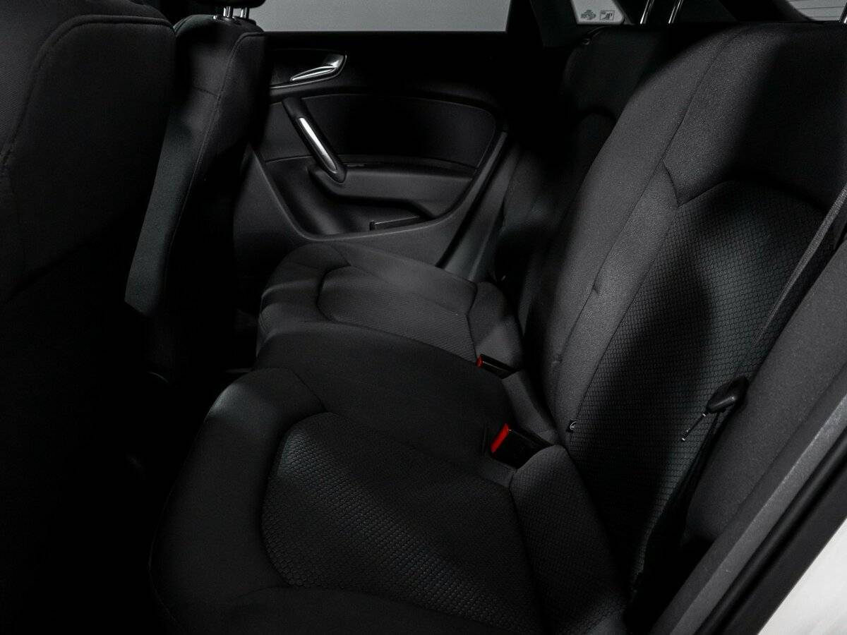 Продажа Б/У Ауди А1. Фото: #9