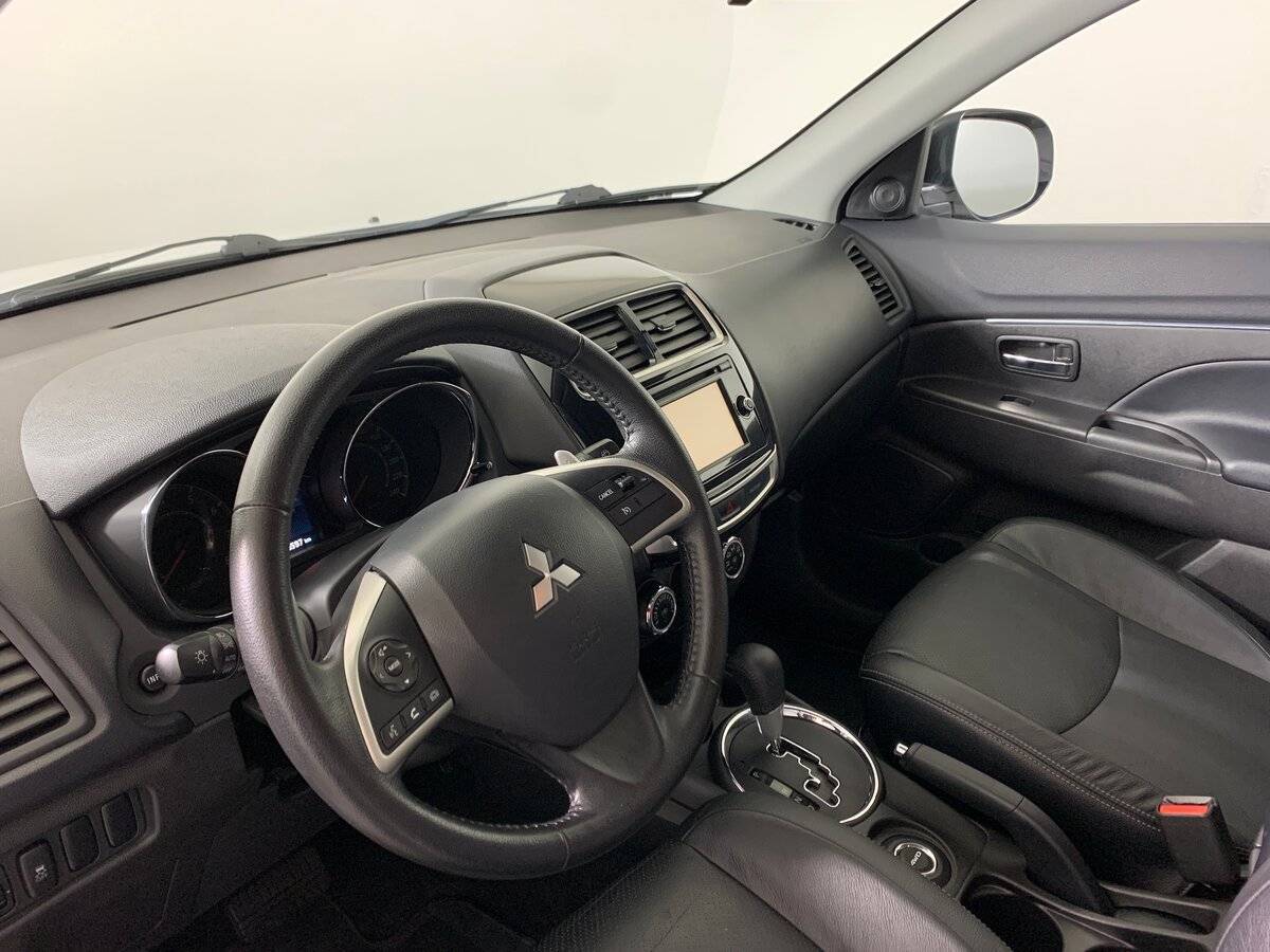 Продажа Б/У Митсубиши АС-Икс. Фото: #10